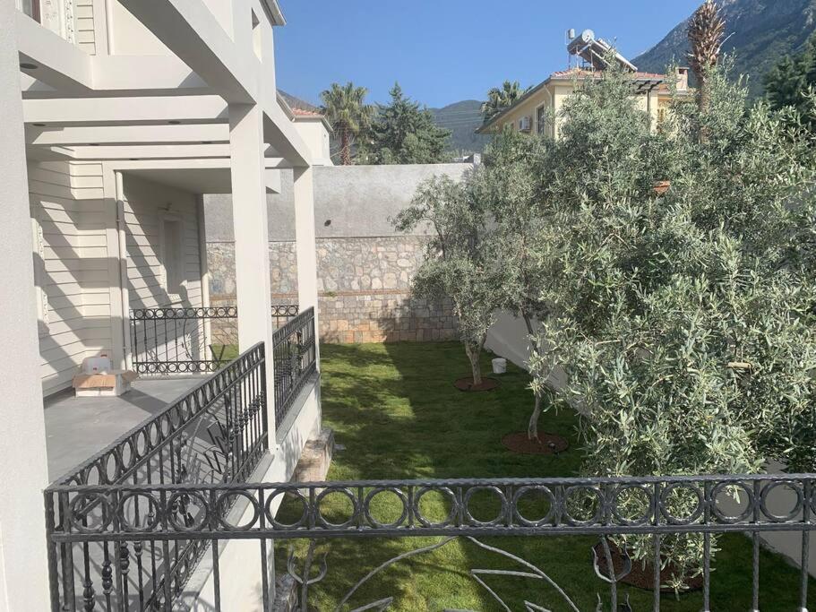 Havuzlu Korunakli Jakuzili Villa Фетхие Экстерьер фото